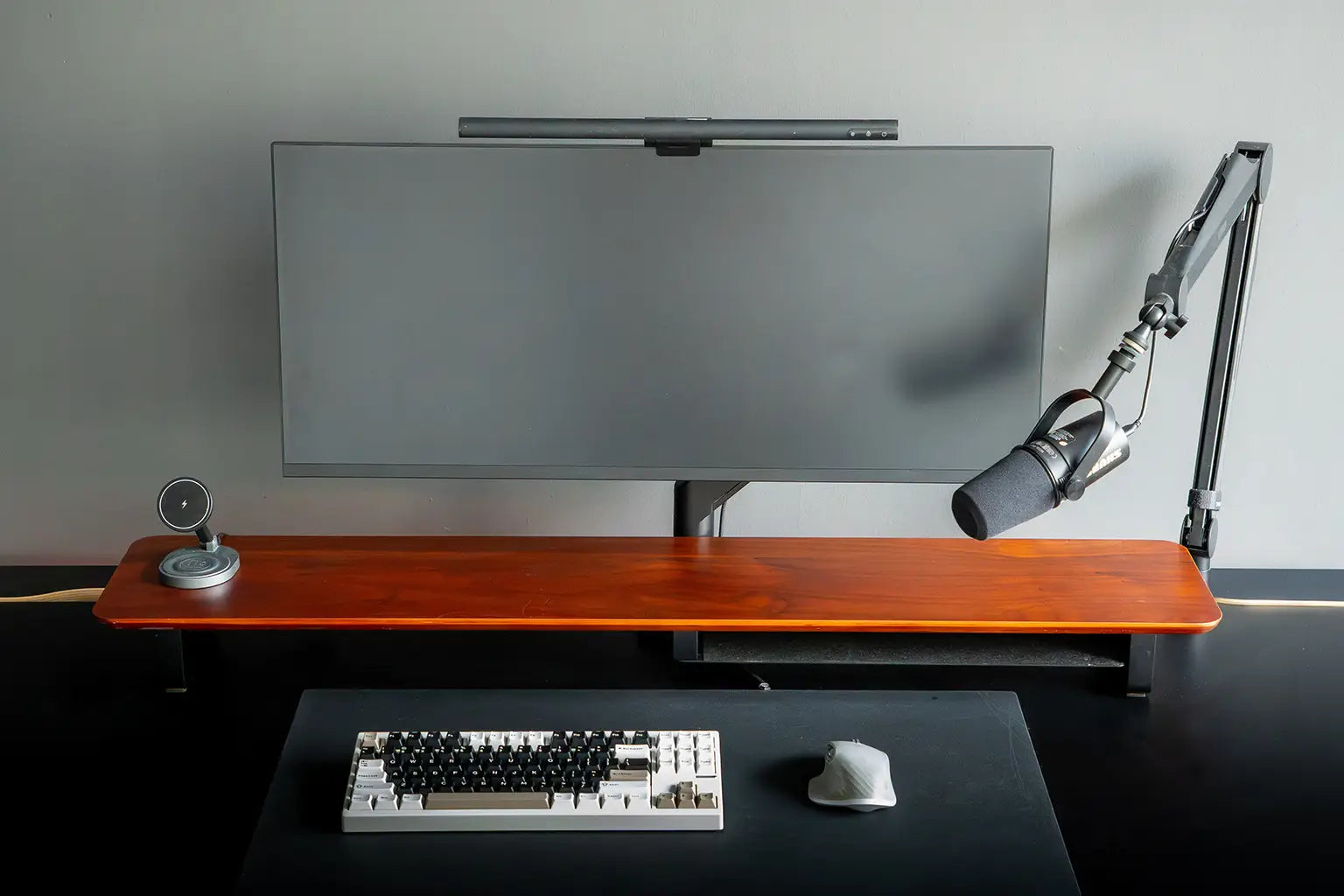 Kệ màn hình Epione MonitorStand 3.0 Walnut